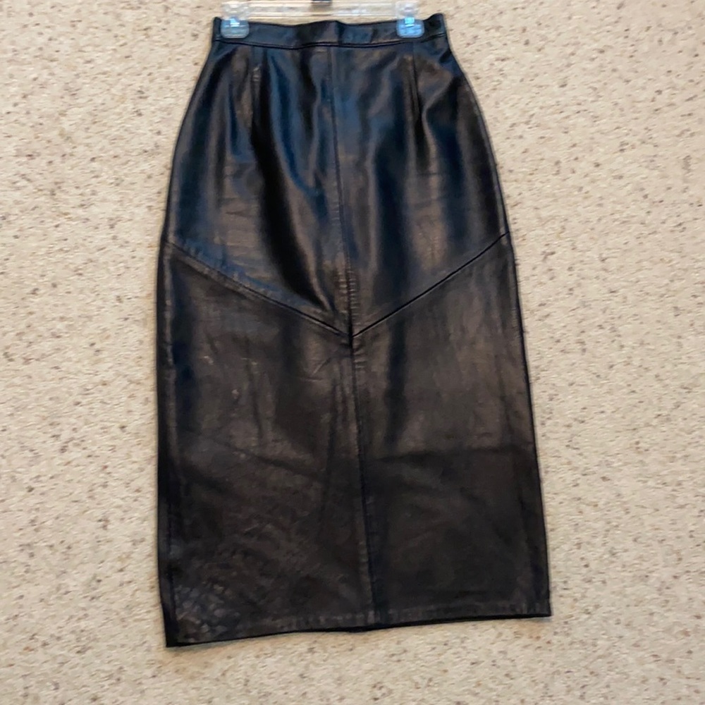 100% leather black skirt
